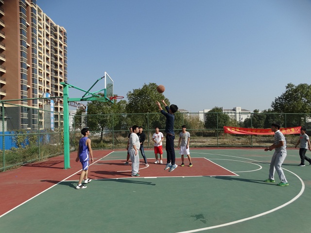 我系举办篮球友谊赛 我系举办篮球友谊赛